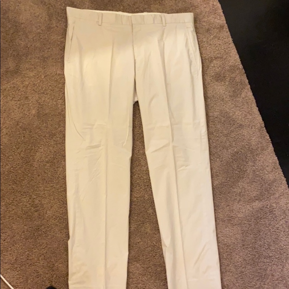 Men’s Theory Khaki pants